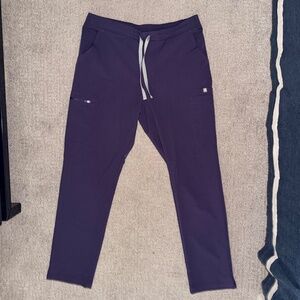 Women's Figs Yola Medium